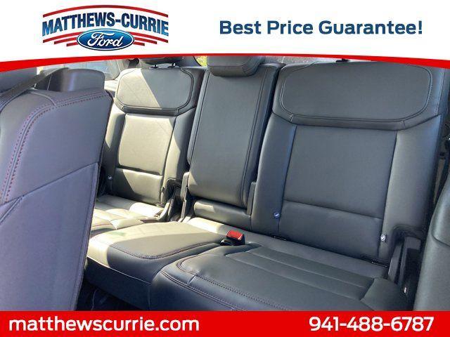 new 2025 Ford Expedition car, priced at $66,488
