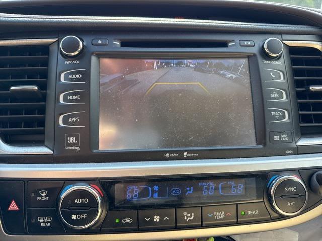 used 2015 Toyota Highlander car, priced at $18,493