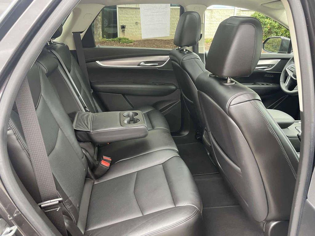 used 2017 Cadillac XT5 car, priced at $17,998