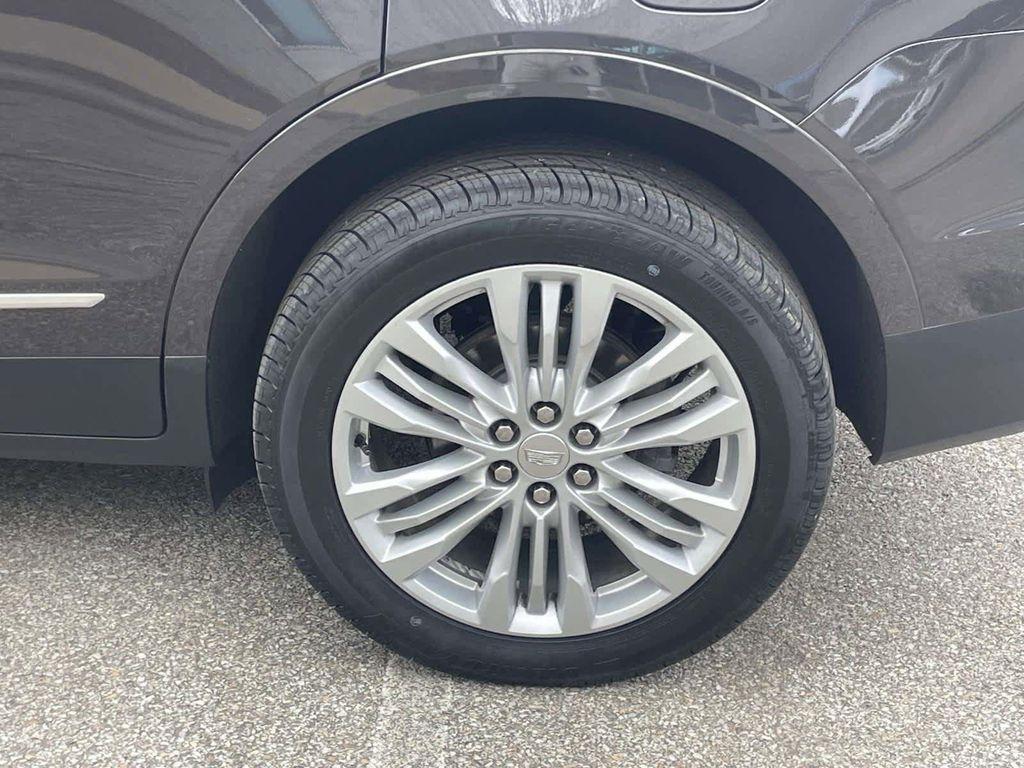 used 2017 Cadillac XT5 car, priced at $17,998