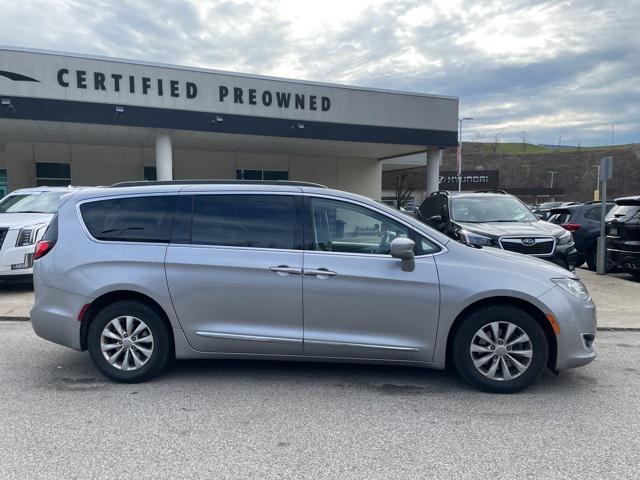 used 2017 Chrysler Pacifica car, priced at $12,998