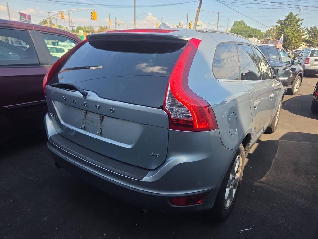 used 2013 Volvo XC60 car, priced at $8,895