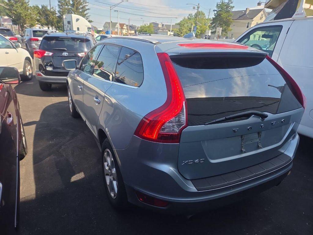 used 2013 Volvo XC60 car, priced at $8,895