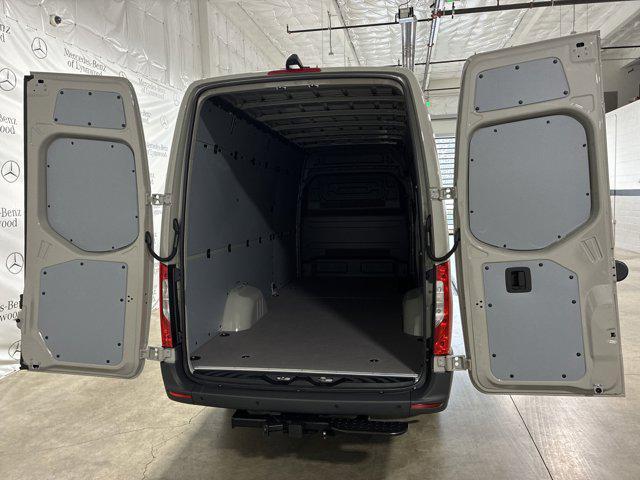 new 2025 Mercedes-Benz Sprinter 2500 car, priced at $69,329