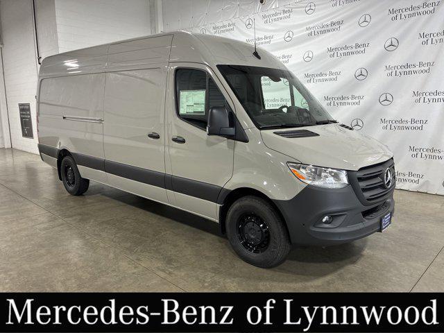 new 2025 Mercedes-Benz Sprinter 2500 car, priced at $69,329
