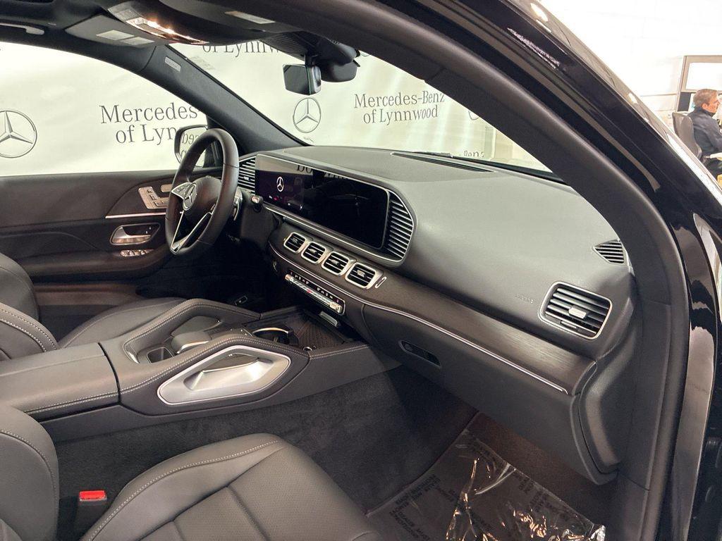 new 2026 Mercedes-Benz GLE 350 car, priced at $71,165