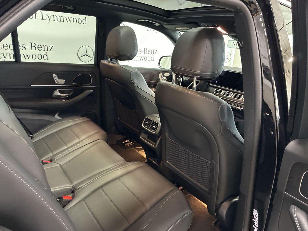 new 2026 Mercedes-Benz GLE 350 car, priced at $71,165