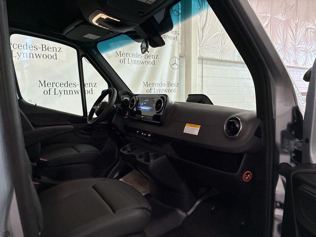 new 2025 Mercedes-Benz Sprinter 2500 car, priced at $75,331