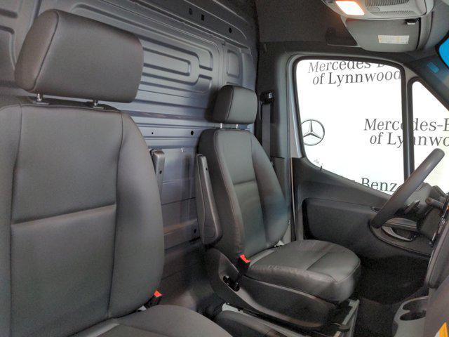 new 2024 Mercedes-Benz Sprinter 2500 car, priced at $66,353