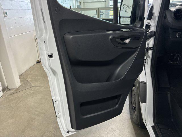 new 2025 Mercedes-Benz Sprinter 2500 car, priced at $66,384