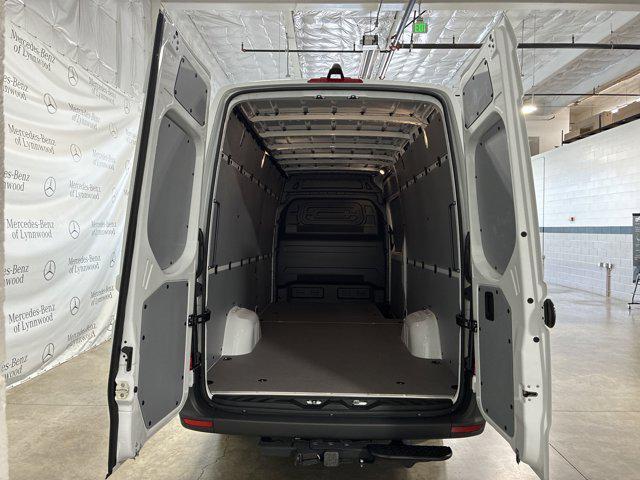 new 2025 Mercedes-Benz Sprinter 2500 car, priced at $66,384