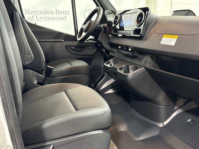 new 2025 Mercedes-Benz Sprinter 2500 car, priced at $62,622