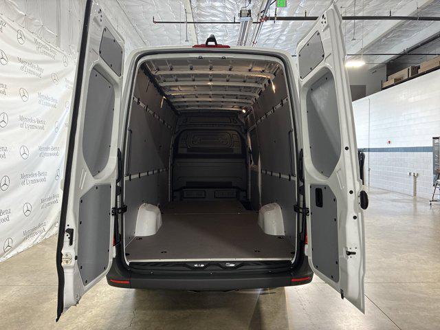 new 2025 Mercedes-Benz Sprinter 2500 car, priced at $68,824