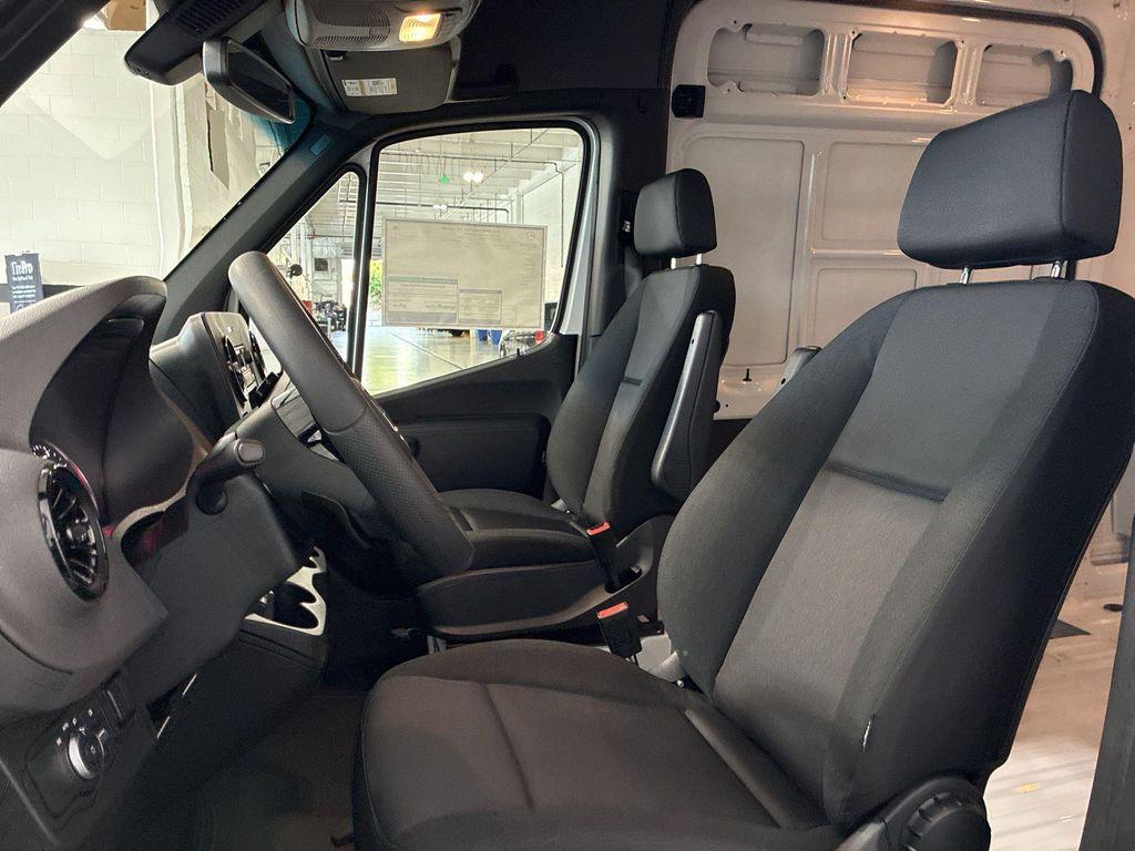 new 2025 Mercedes-Benz Sprinter 2500 car, priced at $62,685