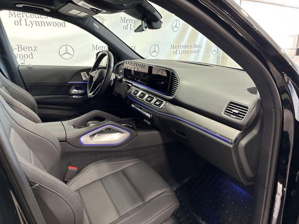 new 2025 Mercedes-Benz GLE 350 car, priced at $76,195
