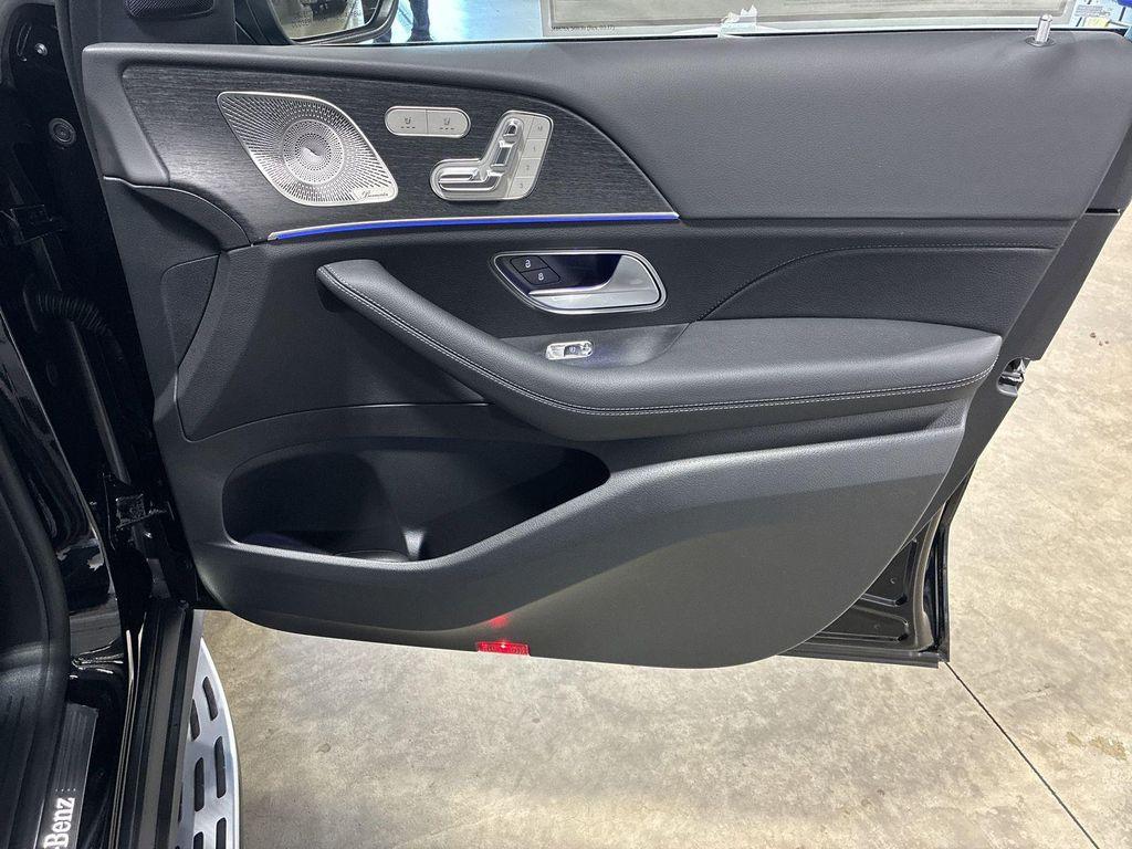 new 2025 Mercedes-Benz GLE 350 car, priced at $76,195