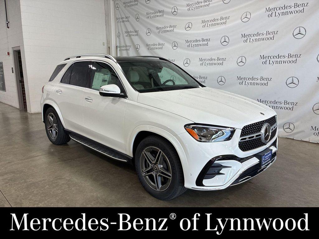 new 2026 Mercedes-Benz GLE 580 car, priced at $98,415