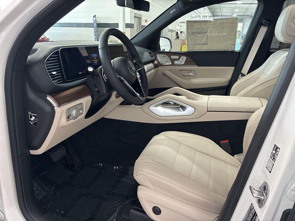 new 2026 Mercedes-Benz GLE 580 car, priced at $98,415