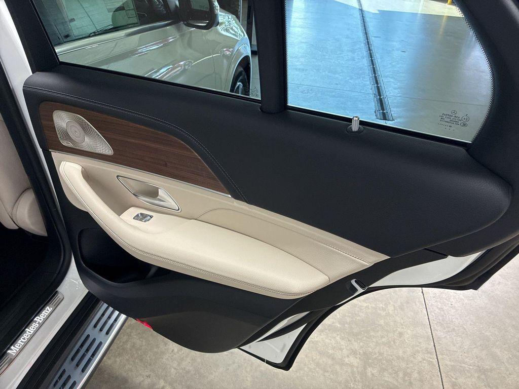 new 2026 Mercedes-Benz GLE 580 car, priced at $98,415
