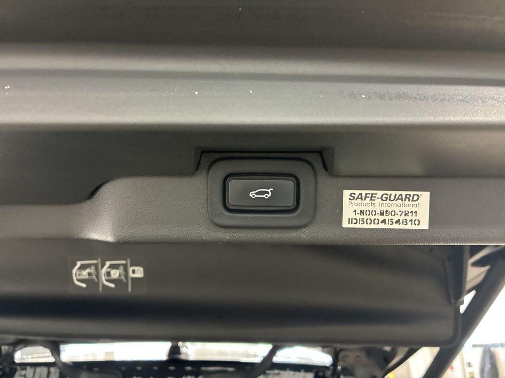 used 2021 Land Rover Discovery car, priced at $29,998