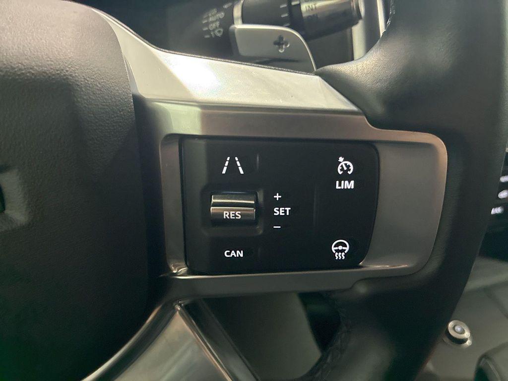 used 2021 Land Rover Discovery car, priced at $29,998