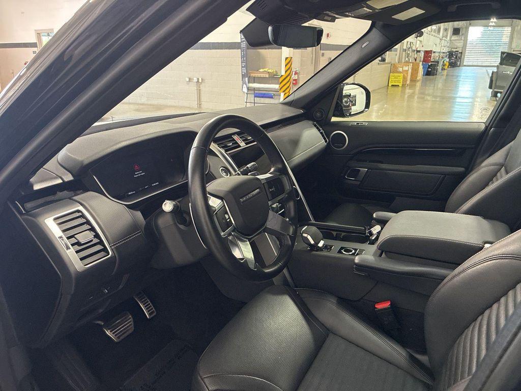 used 2021 Land Rover Discovery car, priced at $29,998
