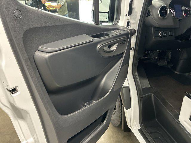 new 2025 Mercedes-Benz Sprinter 2500 car, priced at $66,827