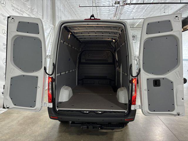 new 2025 Mercedes-Benz Sprinter 2500 car, priced at $66,827