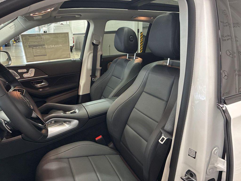 new 2026 Mercedes-Benz GLE 450 car, priced at $84,375