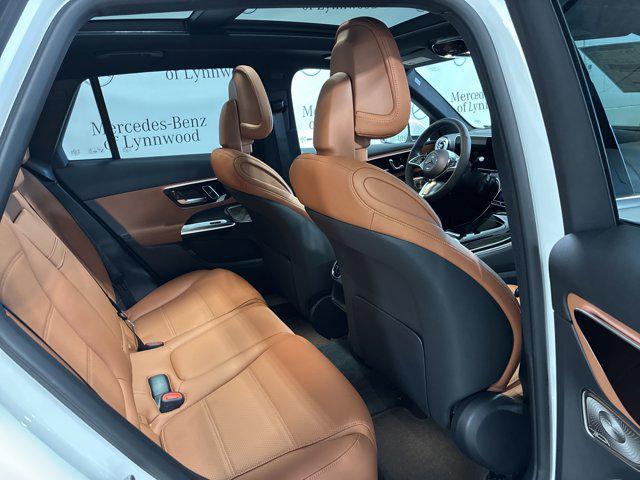 new 2025 Mercedes-Benz GLC 300 car, priced at $61,730