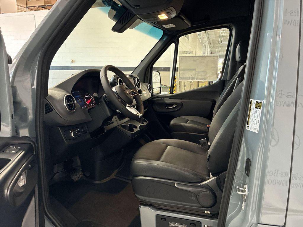 new 2025 Mercedes-Benz Sprinter 2500 car, priced at $68,747