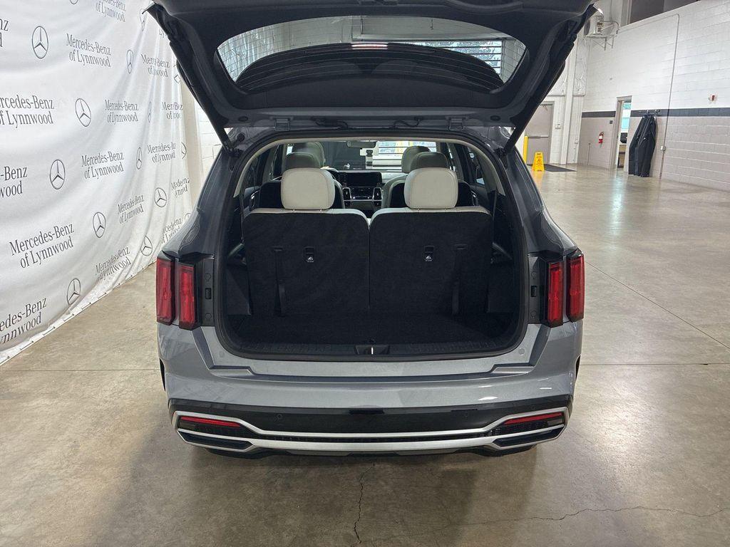 used 2021 Kia Sorento car, priced at $28,995