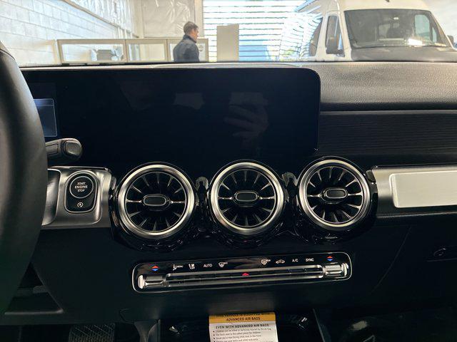 new 2025 Mercedes-Benz GLB 250 car, priced at $53,830