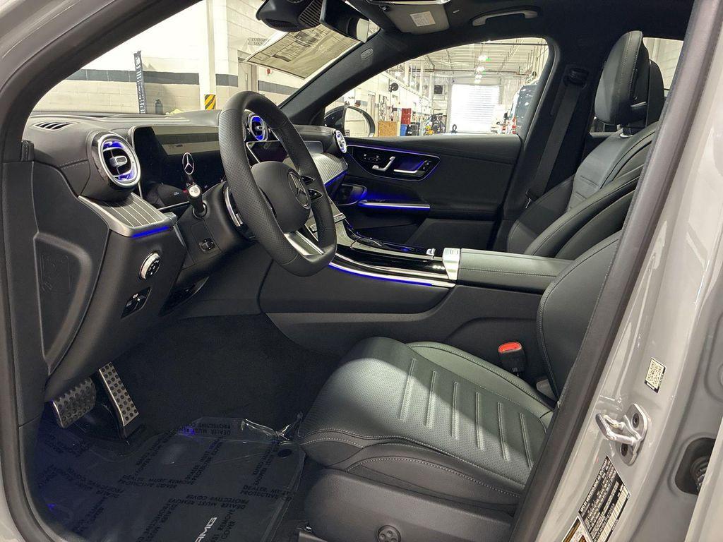 new 2026 Mercedes-Benz GLC 300 car, priced at $72,070