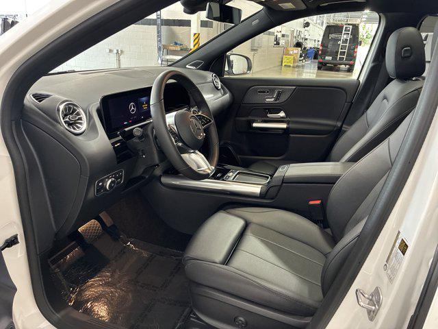 used 2025 Mercedes-Benz GLA 250 car, priced at $44,995