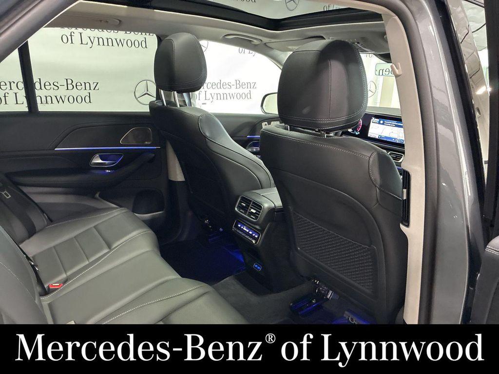 new 2026 Mercedes-Benz GLE 450 car, priced at $80,190