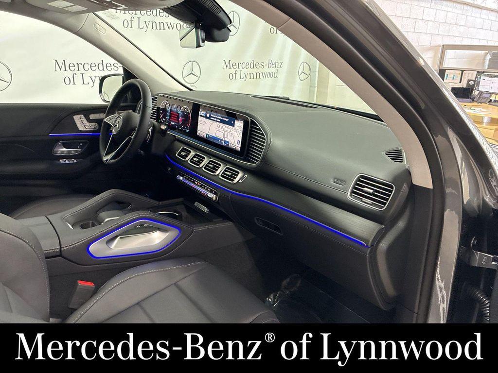 new 2026 Mercedes-Benz GLE 450 car, priced at $80,190