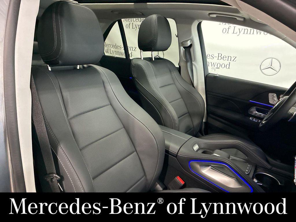 new 2026 Mercedes-Benz GLE 450 car, priced at $80,190