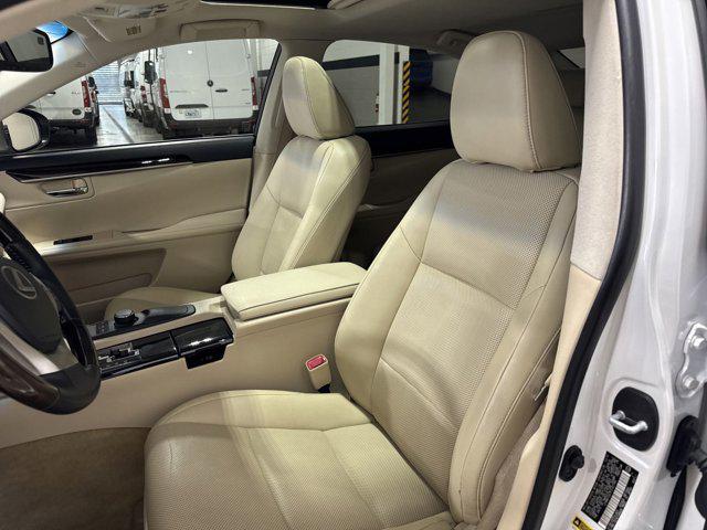 used 2015 Lexus ES 350 car, priced at $15,995