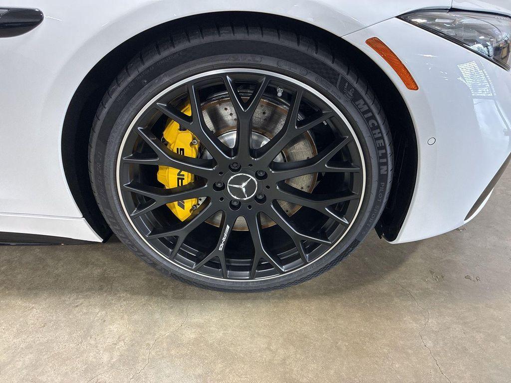 new 2026 Mercedes-Benz AMG SL 55 car, priced at $174,420