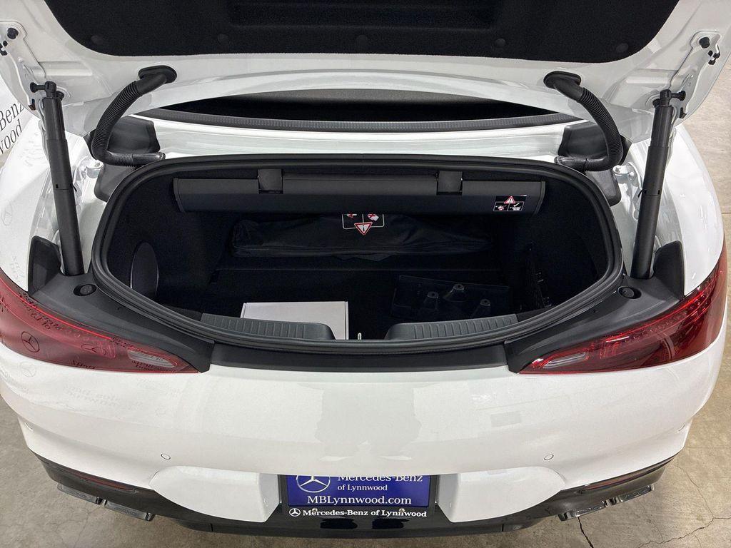 new 2026 Mercedes-Benz AMG SL 55 car, priced at $174,420