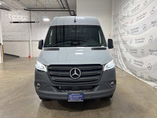 new 2025 Mercedes-Benz Sprinter 2500 car, priced at $65,338