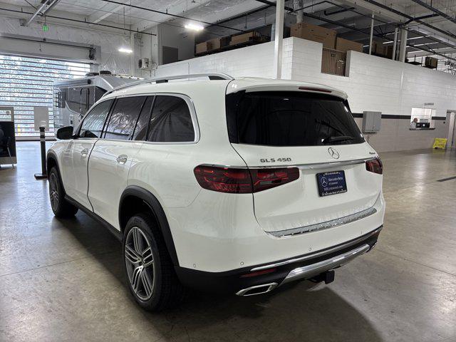 new 2025 Mercedes-Benz GLS 450 car, priced at $92,240