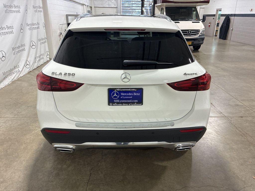 used 2025 Mercedes-Benz GLA 250 car, priced at $40,995