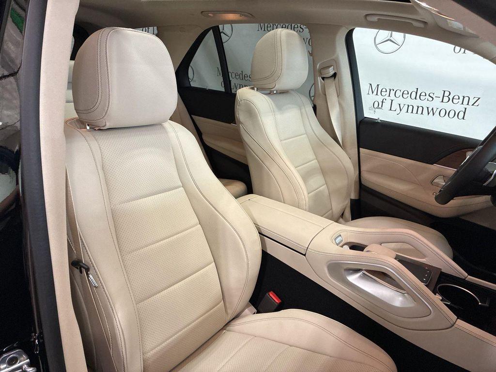 new 2026 Mercedes-Benz GLE 450 car, priced at $81,875