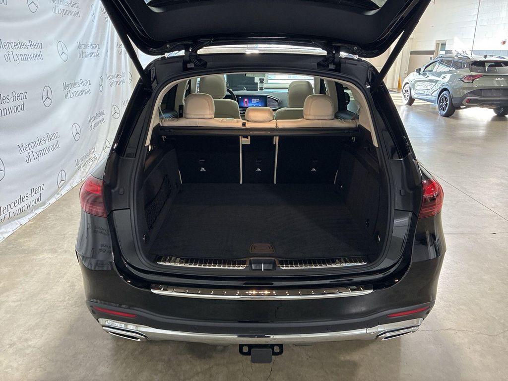 new 2026 Mercedes-Benz GLE 450 car, priced at $81,875