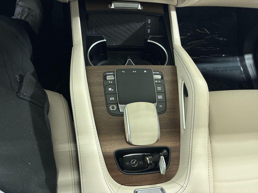 new 2026 Mercedes-Benz GLE 450 car, priced at $81,875