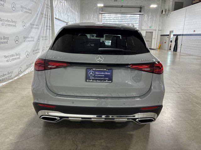 new 2025 Mercedes-Benz GLC 300 car, priced at $59,680