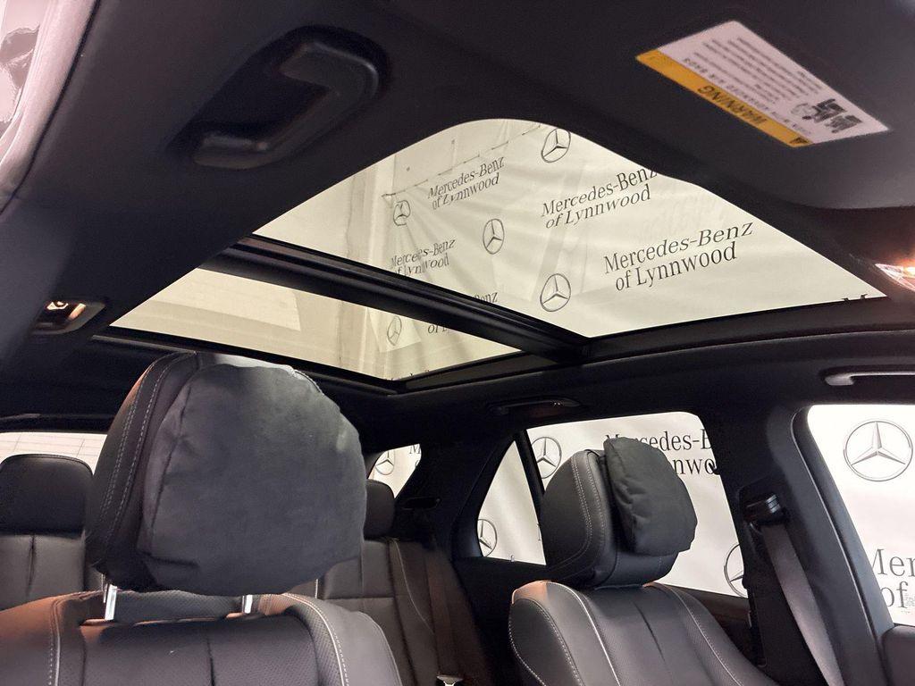 new 2026 Mercedes-Benz GLE 580 car, priced at $107,345