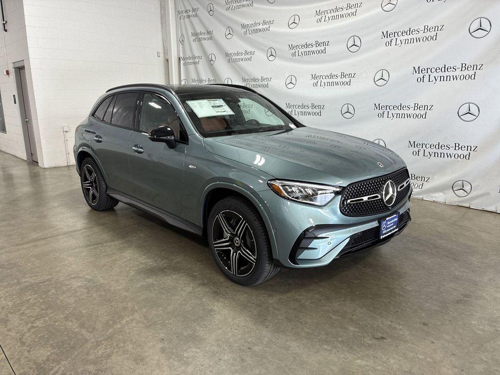 new 2025 Mercedes-Benz GLC 350e car, priced at $71,180